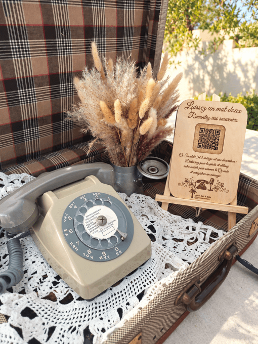 Livre d'or audio - Valise Vintage. A partir de :